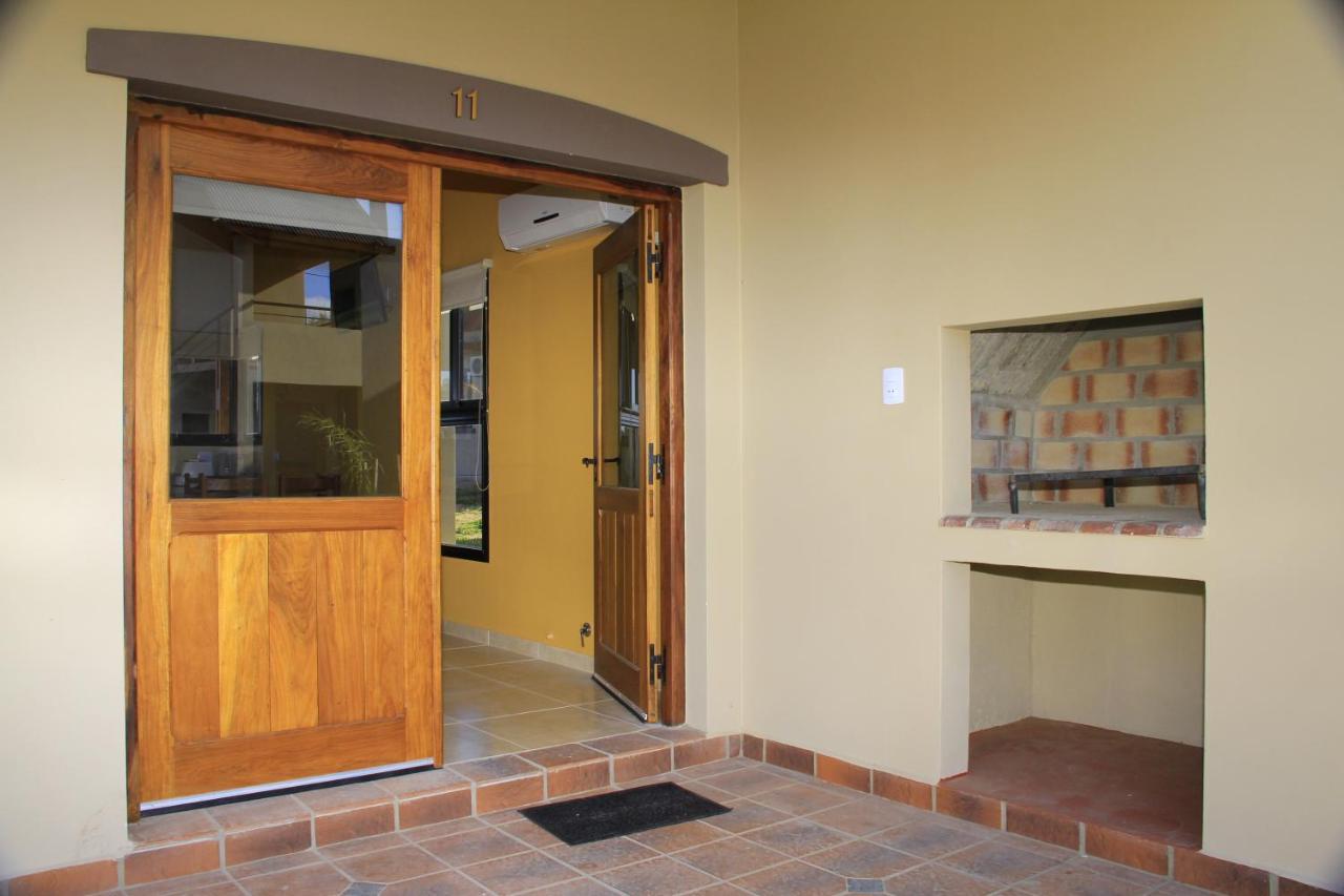 Iguape Aparts & Spa Colon  Exterior photo